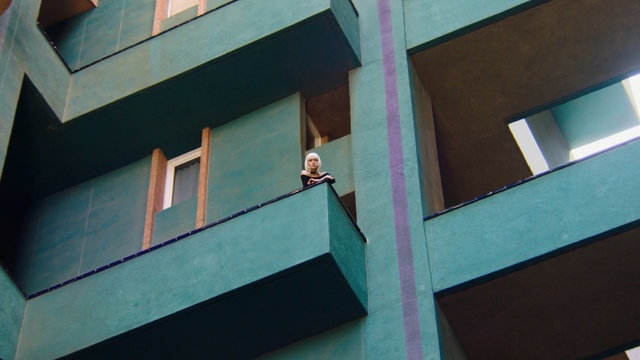 Video Reference: blue, architecture, house, daylighting, angle, window, glass