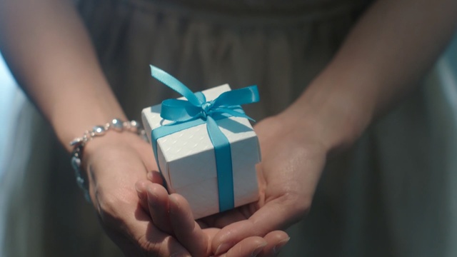 Video Reference: blue, hand, turquoise, finger, nail, jewellery