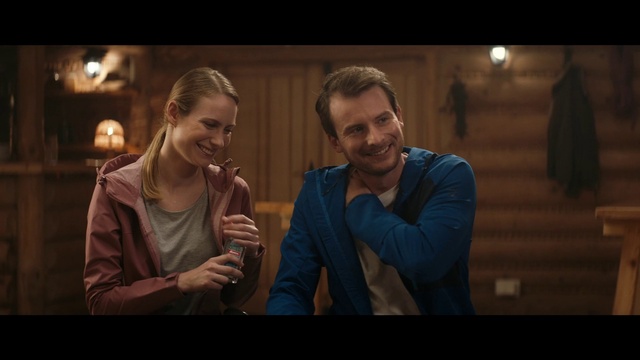 Video Reference: Screenshot, Scene, Movie, Fun, Conversation, Human, Photography, Fictional character, Flash photography, Games