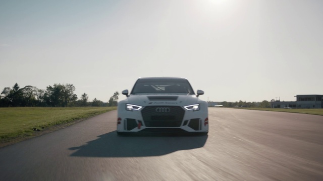 Video Reference: Land vehicle, Vehicle, Car, Automotive design, Audi, Wheel, Bumper, Mid-size car, Rim, Sports car