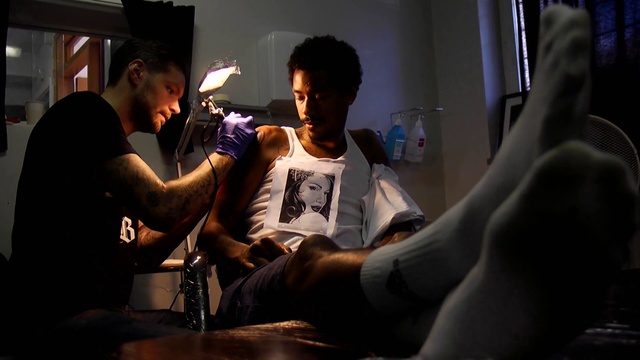 Video Reference: Arm, Fun, Muscle, Hand, Room, Photography, Flesh