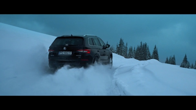 Video Reference: Land vehicle, Vehicle, Car, Snow, Automotive tire, Automotive design, Motor vehicle, Winter, Automotive exterior, Tire