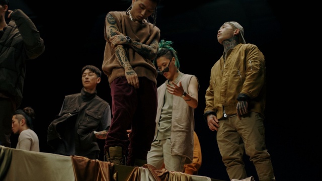 Video Reference: theatre, performing arts, performance, acting, musical theatre, darkness, Person