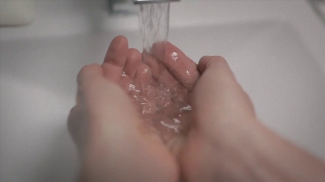 Video Reference: Skin, Water, Hand, Finger, Nail, Bathing, Washing, Leg, Close-up, Foot