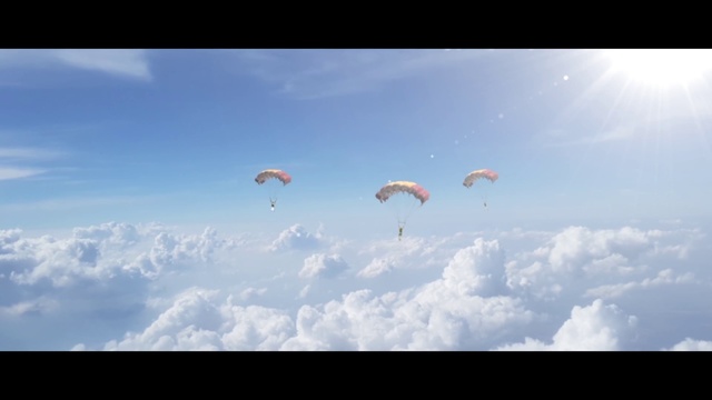 Video Reference: Parachute, Parachuting, Paragliding, Air sports, Sky, Nature, Cloud, Daytime, Extreme sport, Atmosphere