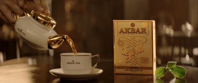 Video Reference: drink, liqueur, cup