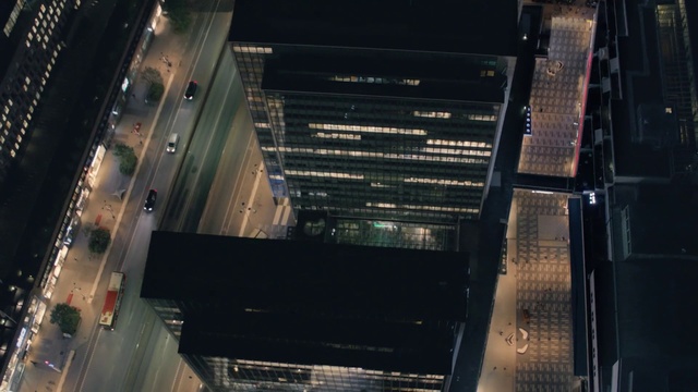 Video Reference: Metropolitan area, Architecture, Urban area, Metropolis, City, Night, Building, Skyscraper, Mixed-use