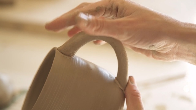 Video Reference: hand, finger, material