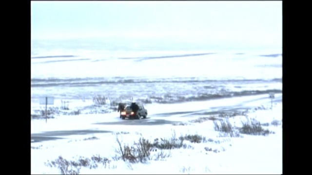 Video Reference: snow, sky, winter, ecosystem, freezing, mode of transport, tundra, arctic, geological phenomenon, snowmobile