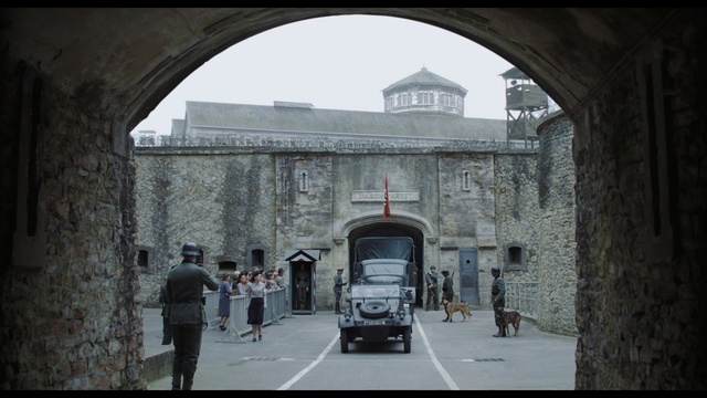 Video Reference: vault, architecture, roof, building, protective covering, old, church, ancient, city, arch, Person