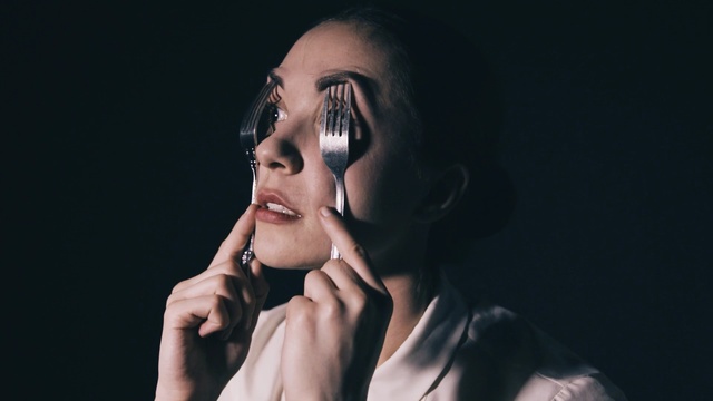 Video Reference: beauty, microphone, audio equipment, audio, girl, hand, model, darkness, flash photography, computer wallpaper, Person