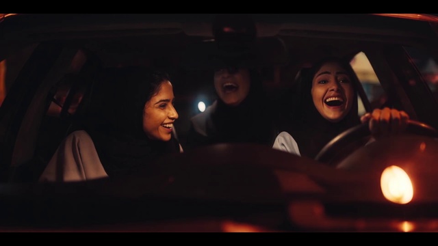 Video Reference: Facial expression, Fun, Snapshot, Smile, Darkness, Event, Photography, Midnight