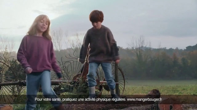 Video Reference: People in nature, Friendship, Fun, Tree, Adaptation, Soil, Rural area, Farm, Grassland, Grass