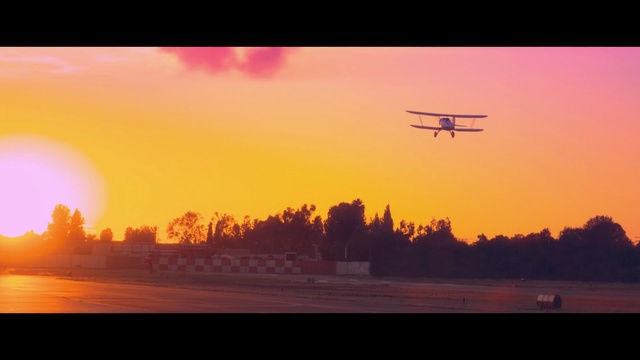 Video Reference: sky, afterglow, atmosphere, dawn, sunrise, red sky at morning, sunset, morning, dusk, daytime