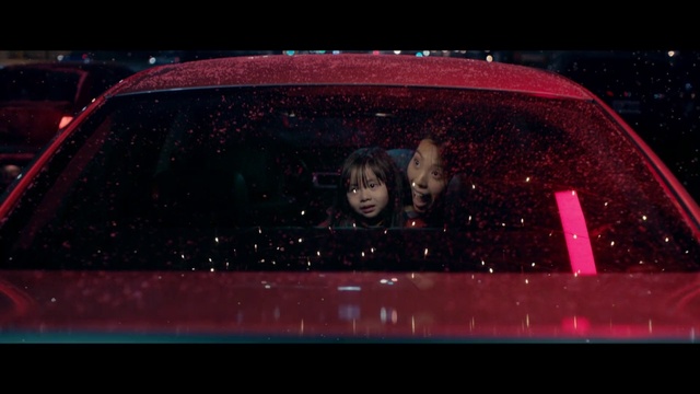 Video Reference: Red, Light, Windshield, Vehicle door, Automotive lighting, Automotive exterior, Automotive window part, Glass, Luxury vehicle, Magenta