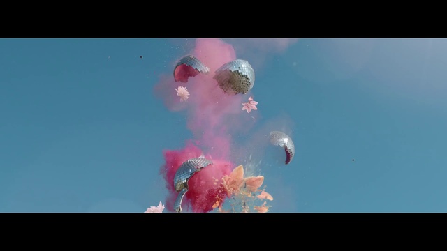 Video Reference: Sky, Pink, Organism, Fun, Screenshot, Balloon, Cloud, Lens flare