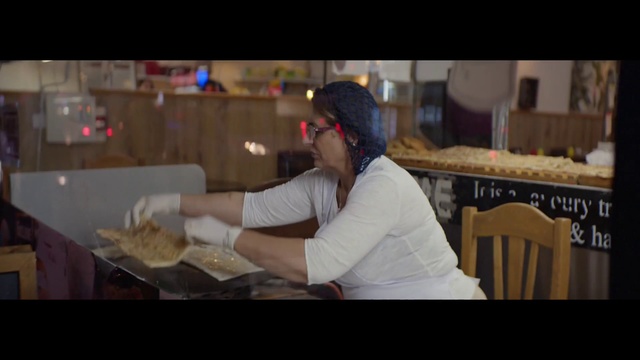 Video Reference: Snapshot, Arm, Fun, Hand, Sitting, Photography