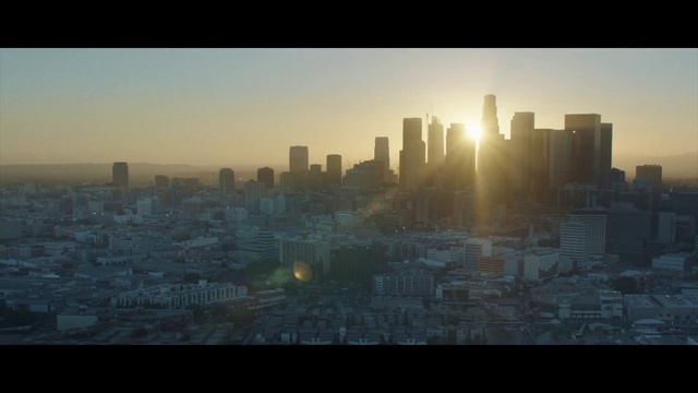 Video Reference: Cityscape, Metropolitan area, City, Metropolis, Urban area, Skyline, Skyscraper, Daytime, Sky, Human settlement