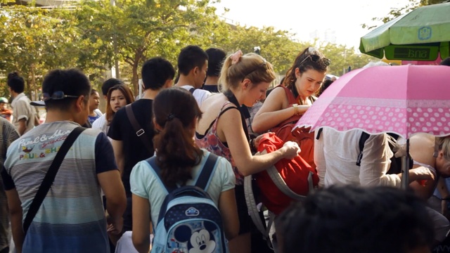 Video Reference: People, Youth, Community, Event, Crowd, Fun, Adaptation, Leisure, Recreation, Tourism