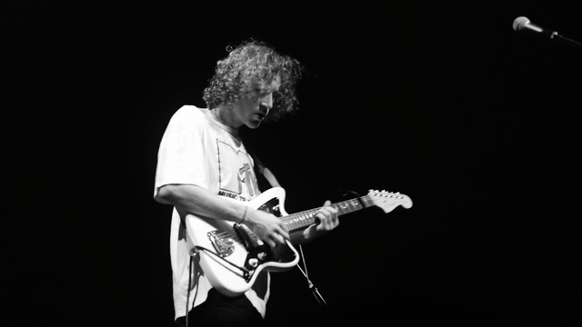 Video Reference: Musician, Guitarist, Music, Performance, Entertainment, Musical instrument, Guitar, String instrument, Performing arts, String instrument accessory