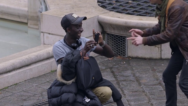 Video Reference: Street performance, Sitting