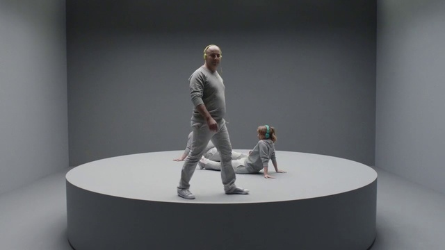 Video Reference: Sculpture, Figurine, Art, Table, Visual arts, Action figure, Furniture