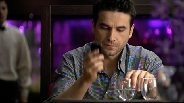 Video Reference: Gentleman, Games, Fun, Bar, Human, Drink, Restaurant, Recreation, Alcohol, Distilled beverage, Person