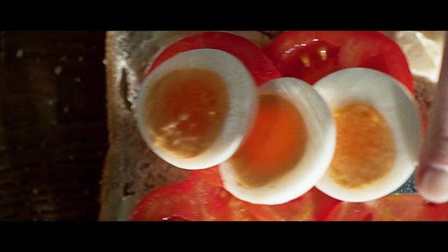 Video Reference: close up, egg, egg