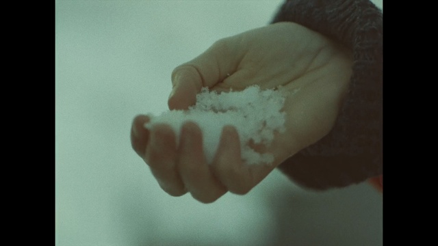 Video Reference: skin, hand, finger, jaw