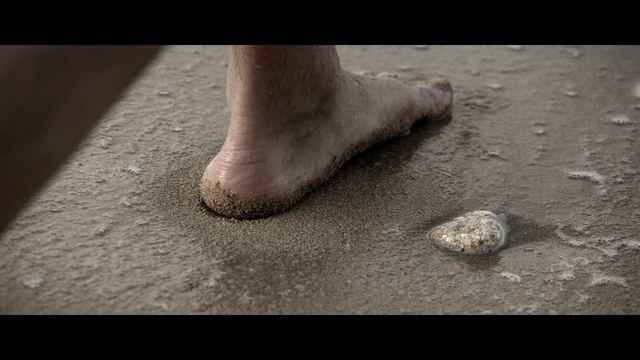 Video Reference: foot, leg, toe, barefoot, outdoor shoe, hand, shoe, soil, human leg, sand