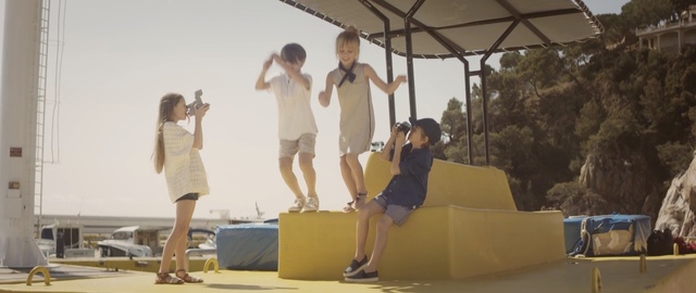 Video Reference: fashion, recreation, girl, vacation