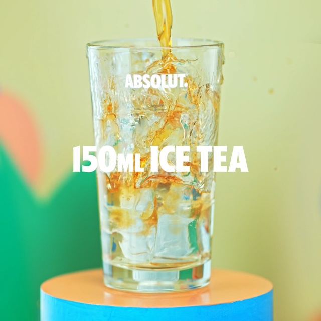 Video Reference: Drink, Glass, Water, Cylinder, Highball glass, Liquid, Drinkware, Plastic