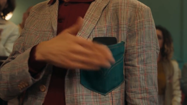 Video Reference: plaid, clothing, tartan, fashion, pattern, outerwear, textile, jacket, design, girl