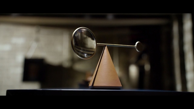 Video Reference: still life photography, glass, audio equipment