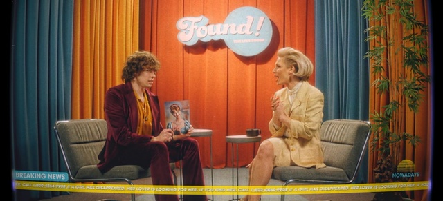 Video Reference: Conversation, Event, Sitting, Performance