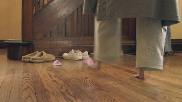 Video Reference: Floor, Laminate flooring, Wood flooring, Flooring, Hardwood, Wood, Varnish, Room, Tile, Interior design