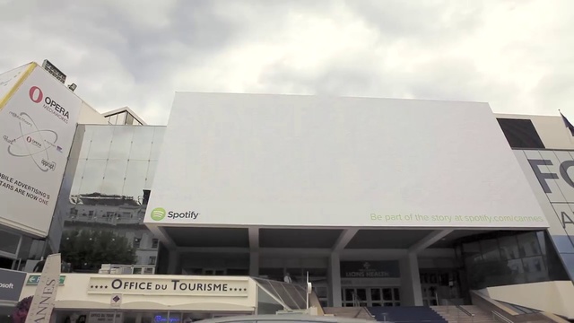 Video Reference: Architecture, Building, Sky, Commercial building, Facade, City