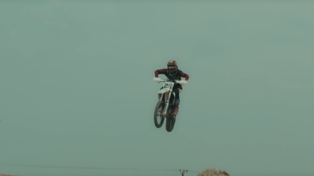 Video Reference: Motocross, Freestyle motocross, Vehicle, Racing, Extreme sport, Stunt performer, Sports, Motorcycle racing, Bicycle, Stunt