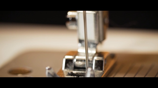 Video Reference: sewing machine, close up, sewing, sewing machine needle