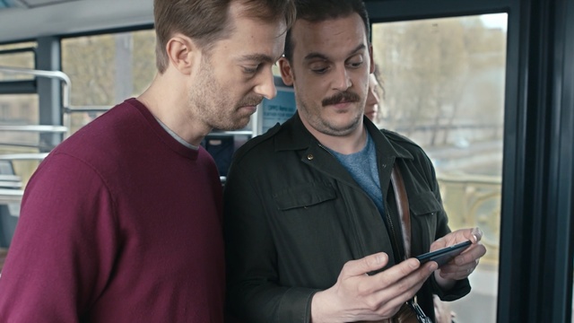 Video Reference: White-collar worker, Smile, Photography, Electronic device, Gentleman, Conversation