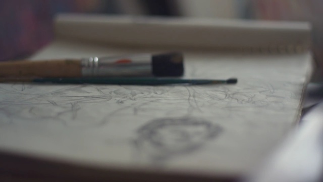 Video Reference: pen, material, cigarette