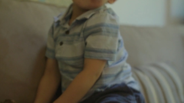 Video Reference: White, Hair, Shoulder, Skin, Child, Cheek, Arm, Head, Leg, Sitting