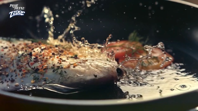Video Reference: Food, Dish, Cuisine, Cooking, Steak, Ingredient, Pan frying, Recipe, Frying, Still life photography