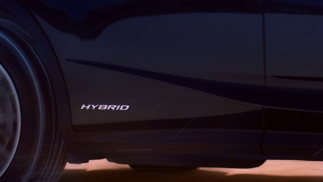 Video Reference: Vehicle, Car, Automotive design, Automotive exterior, Personal luxury car, Wheel, Automotive lighting, Vehicle door, Rim, Automotive wheel system