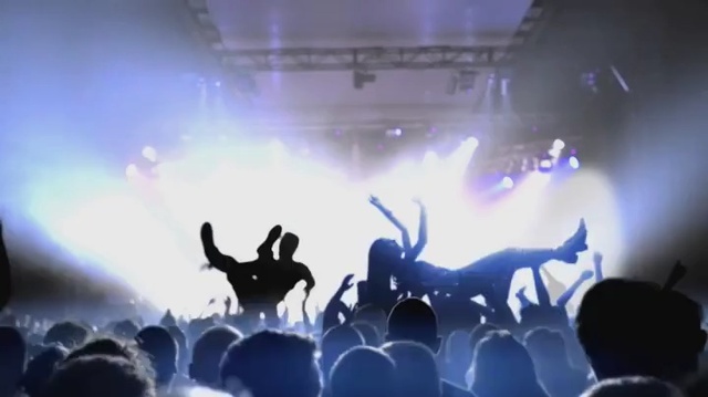 Video Reference: Performance, Entertainment, Concert, Rock concert, Stage, Performing arts, Public event, Crowd, Event, Music venue