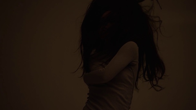 Video Reference: Hair, Black, Shoulder, Darkness, Beauty, Head, Brown, Hairstyle, Long hair, Joint