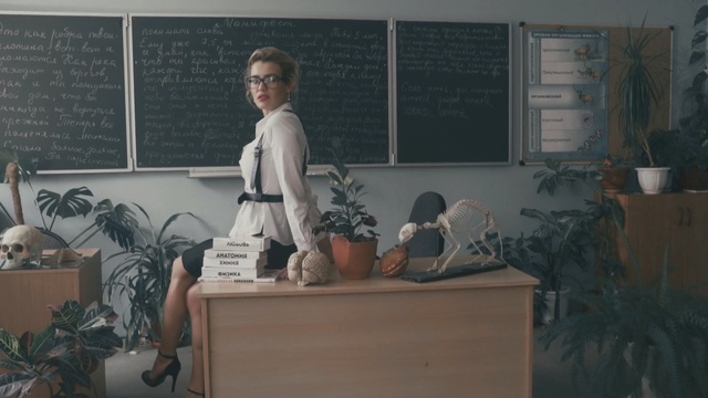 Video Reference: Room, Person