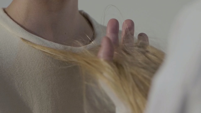 Video Reference: hair, skin, human hair color, shoulder, neck, blond, close up, dress, long hair, girl