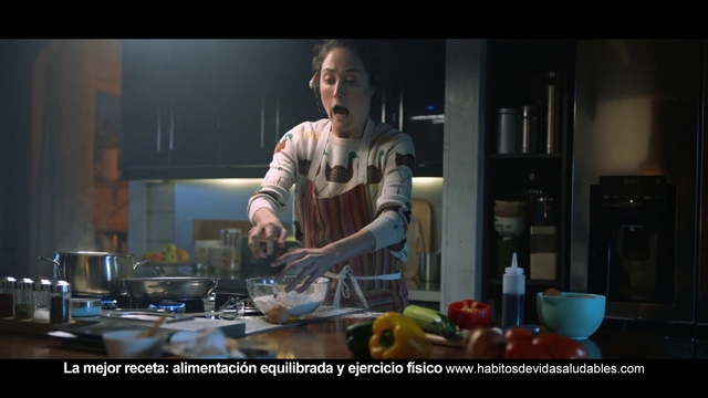 Video Reference: Cooking, Food, Restaurant, Meal, Chef, Dish, Cuisine, Eating, Kitchen, Drink