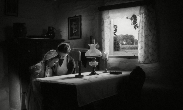 Video Reference: white, black, photograph, black and white, darkness, photography, monochrome photography, table, monochrome, still life photography